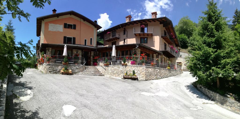 콜리오 Agriturismo Cornei Da Nadia 게스트하우스 외부 사진